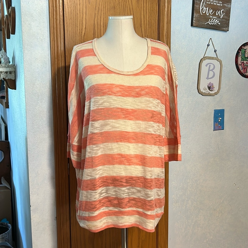 Madison Berkeley Pink & White Top - Women’s Size 2X